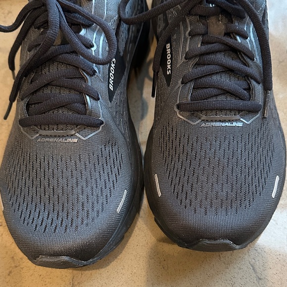 New Brooks black Adrenaline GTS 21 Athletic Sneakers size 11.5 - Picture 6 of 12